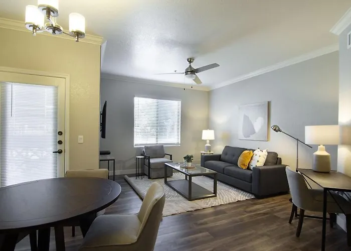 Landing - Modern With Amazing Amenities Apartment *